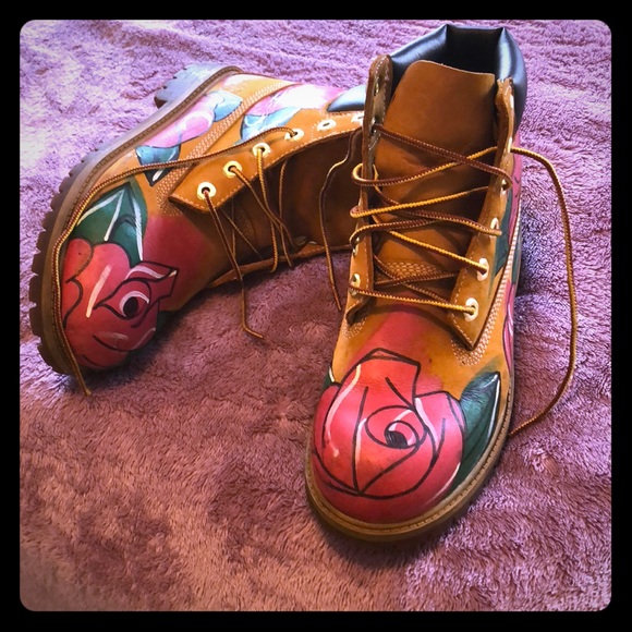 Custom Timberlands✨ - Picture 2 of 2